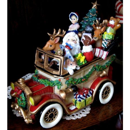 NIB Fitz & Floyd Santa Mobile Christmas Music Box, We Wish You A Merry......