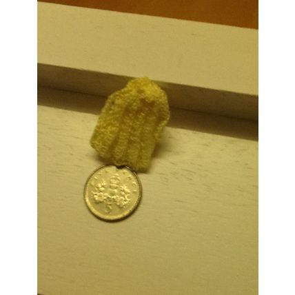 Tea Cosy Pale Yellow Hand Knitted 1:12th scale miniature