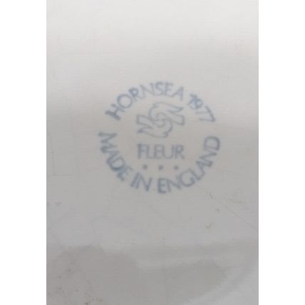 RARE Vintage 1977 Original Fleur Hornsea Gravy Jug White Gold Flowers ENGLAND