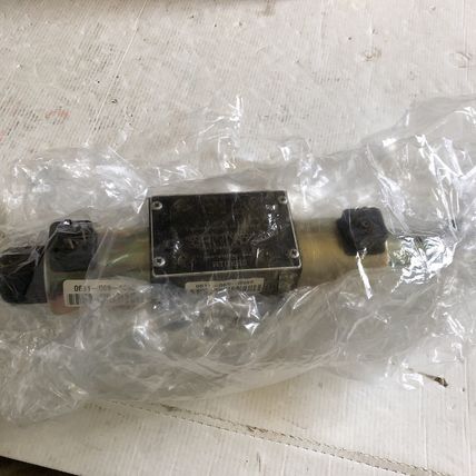 NEW SERDIM SP-MM-DSV-43-1-10-0050-YNVN24 HYDRAULIC SOLENOID VALVE,12VDC,2.4A,TA