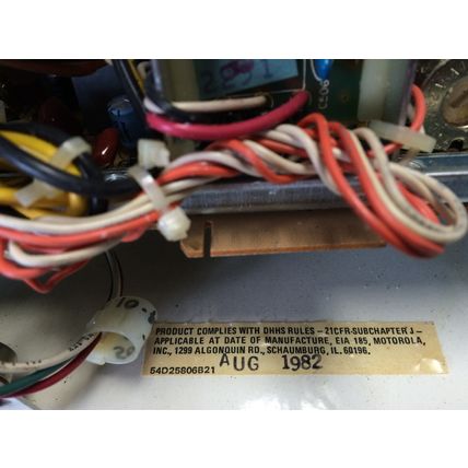 MOTOROLA DS3000-165 12" CRT MONITOR,7c 25974 ,115/230VAC,EIA 185,903PAMGRS,CF