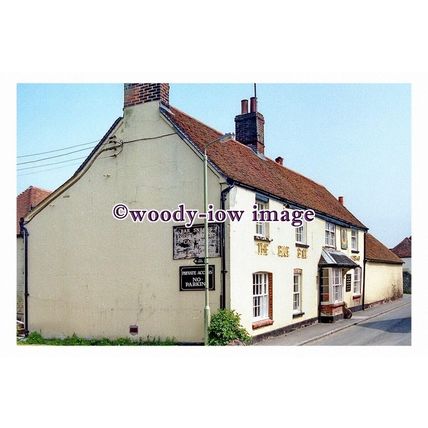 pu0406 - The Blue Ball Pub , Kintbury , Berkshire - print