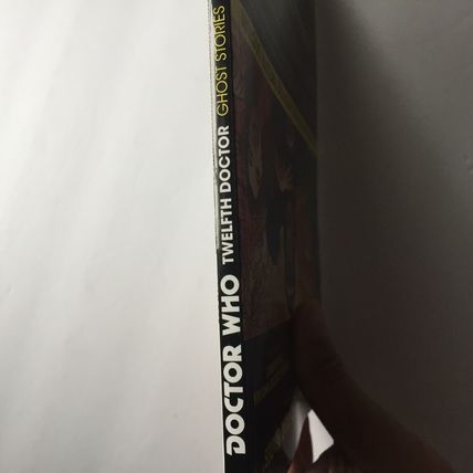 2017 Titan Comics Doctor Who Twelth Doctor Ghost Stories Graphic Novel