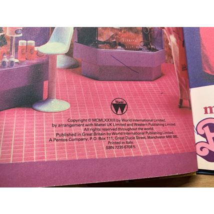 1983 "BARBIE ANNUAL" ILLUSTRATED VINTAGE ANNUAL HARDBACK BOOK (P4)