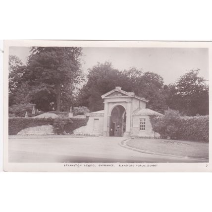 EC760 BLANDFORD FORUM - BRYANSTON SCHOOL ENTRANCE. R/P POSTCARD