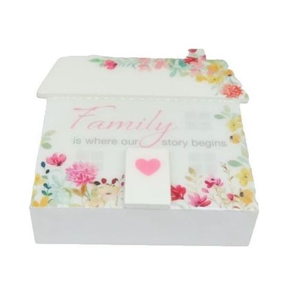 Friends Freestanding Ornament A True Friend Touches Your Heart House Shaped 10CM