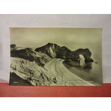 DURDLE DOOR, LULWORTH, DORSET unused postcard RP =
