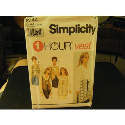 Simplicity 8744 Misses Set of Lined Vests Pattern - Size XS (30 1/2 to 31 1/2)