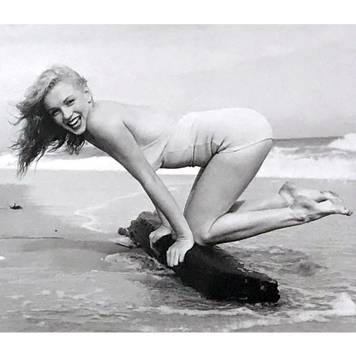 Marilyn Monroe vintage Sexy Nude Beach print poster Playboy Man Gift Wall Art D5