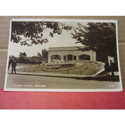 FLORAL CLOCK, SOUTHSEA, HAMPSHIRE used vintage postcard 1956 pm =