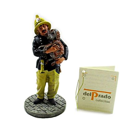 LONDON FIREFIGHTER+DOG, UK YEAR 1987 DELPRADO COLLECTION SCALE 1:32