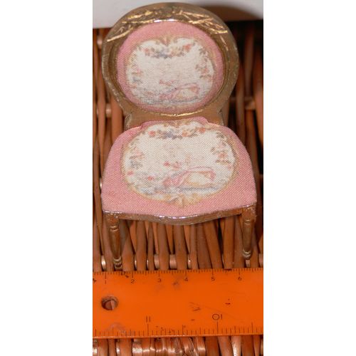 1:12th Doll Dollshouse Louis XIV Style Chair Gilt with Pink & White Cushions