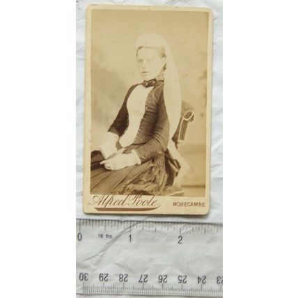 Carte-de-visite Alfred Poole, over 20 years in Morecambe - lady