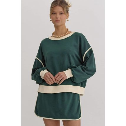 Evergreen Color Contrast Loose Pullover and Lace-up Waist Skort Set
