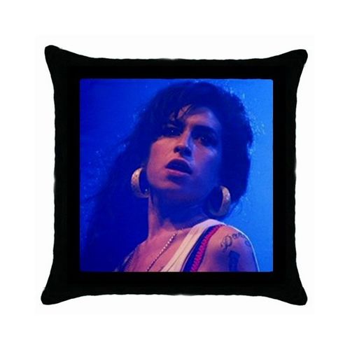 Amy Winehouse Throw Cushion Cover - 28697433