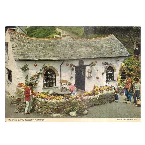 THE PIXIE SHOP, BOSCASTLE, CORNWALL .used postcard by John Hinde 1972 postmark =