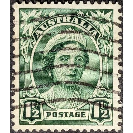 STAMP Australia SG204 1942 1 1/2d Queen Elizabeth II Used