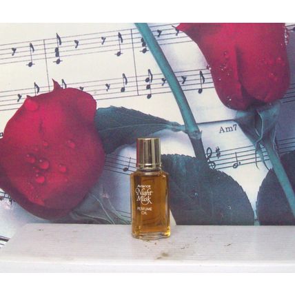 Aviance Night Musk Perfume Oil 0.25 OZ. Free Shipping.