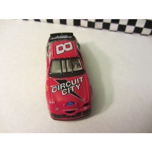 1997 NASCAR Mattel Hot Wheels Pro Racing Hut Strickland #8 Circuit City Ford