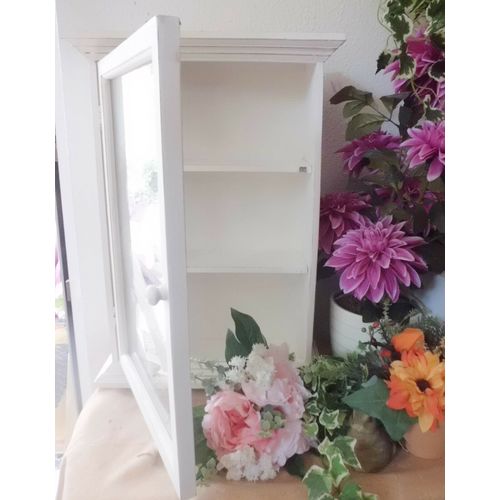 Hängeschrank ROI DE FRANCAIS 54x39cm weiß shabby chic Holz Wandschrank Glastür