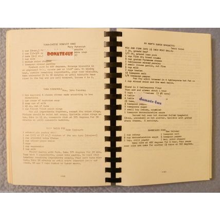 VERY RARE COMMUNITY COOKBOOK HOLY CROSS POLISH CHURCH ELYRIA OHIO 60th anv c1980