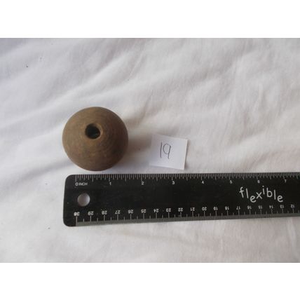 DOOR KNOBS WOODEN X 1 (09/01) # #