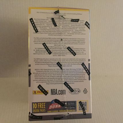 NEW 2021-22 Panini Donruss Basketball Trading Card Blaster Box - 88 Total Cards