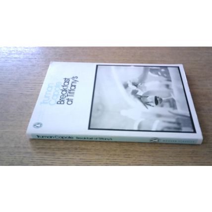 Breakfast at Tiffany's. Truman Capote (Paperback)