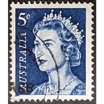 STAMP Australia SG386c 1967 5c Queen Elizabeth II Used