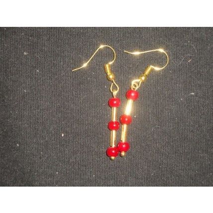 Small round red over gold colour bugle short drop earrings