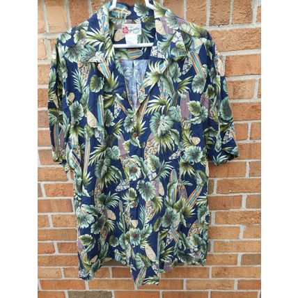 Hilo Hattie XXL Hawaii Surfboards and Tropical Folage