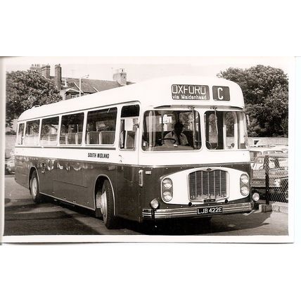Black & White Photograph of South Midland Motor Services Ltd. - LJB 422E