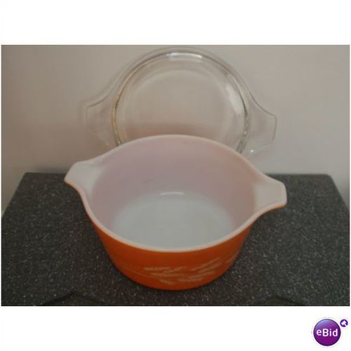 Vintage Pyrex Corning Autumn Harvest #474-B w/Lid
