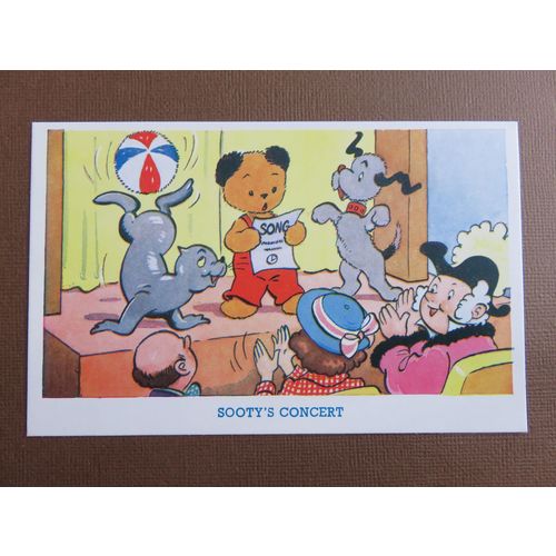 Set of 6 Sooty Postcards