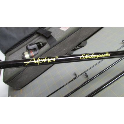 Vintage Marlboro Shakespeare Pflueger Fly & Spinning Reels 7' Rod Fishing Kit