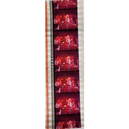 Pk GEB - W - MIX - E 0105a . 1 STRIP OF 5 - 35MM FILM CELLS. ( LZ )