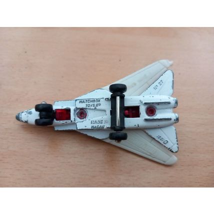 Matchbox Superfast No 27 Swing Wing Amber Cockpit Glass Jet Plane Model Diecast