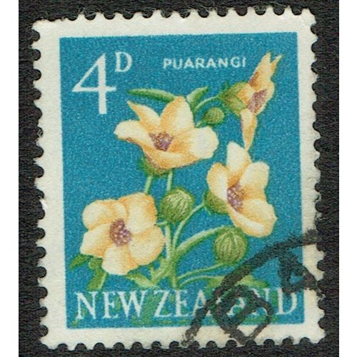 New Zealand 1960 Definitive Issue 4d Purple Buff Green and Light Blue SG786 FU