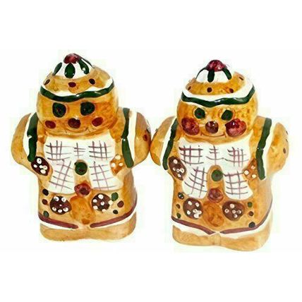 Holiday Gingerbread Salt & Pepper Shakers