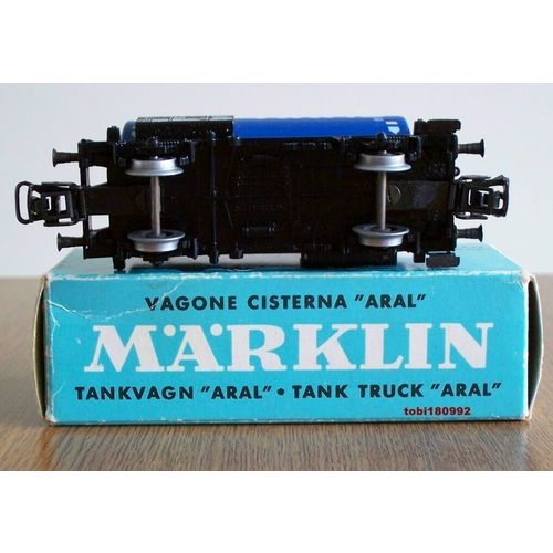 Marklin HO 4646 Aral 2 axle Tank Car in Box - Vintage