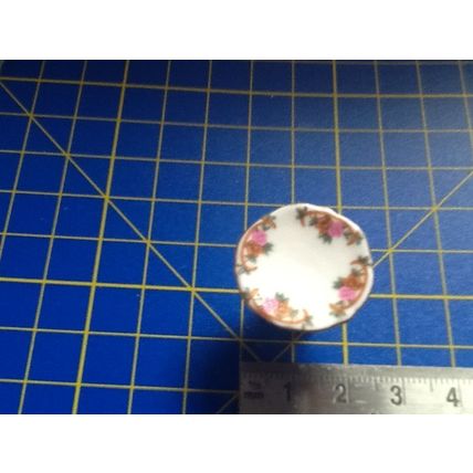 Ceramic Cake Stand 1:12th scale miniature