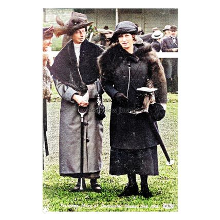ptc9217 - Yorks - Princess Mary enjoying the 1922 Doncaster Races - print 6x4