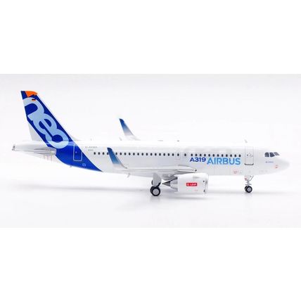 AIRBUS A319-151N REG: D-AVWA WITH STAND - INFLIGHT 200 IF319HNEO 1/200
