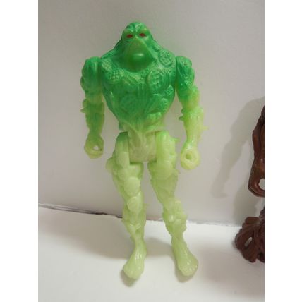 Vintage Swamp Thing Action Figure Lot (2) – Kenner 1990 & 1992 DC Comics – Glow