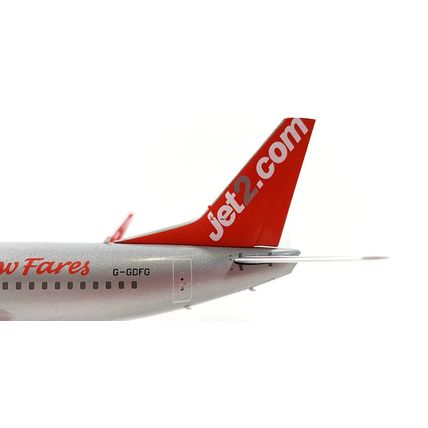 BOEING 737-300 JET2.COM REG: G-GDFG WITH STAND - GEMINI JETS G2EXS1264 1/200