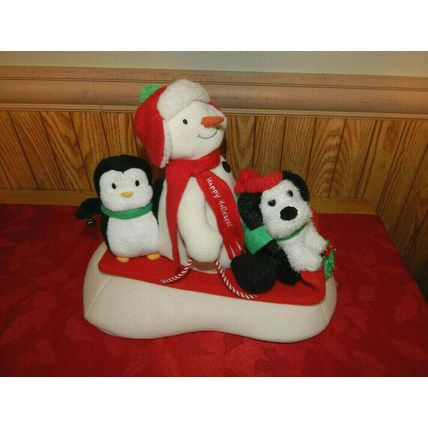 2007 Hallmark Jingle Pals Christmas Snow What Fun Sledders Snowman Penguin Dog