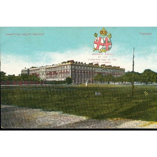 Vintage DGD PC - Hampton Court Palace, London