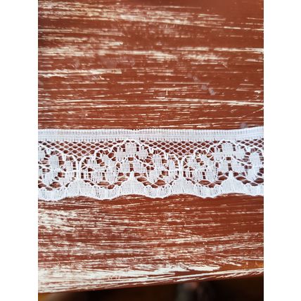 Vintage Lace Trim - Ivory 7/8" x 12 Yards