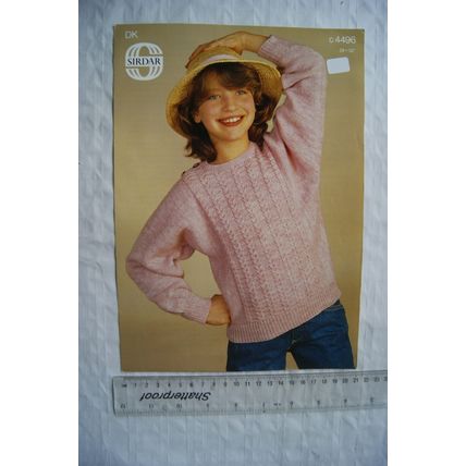 Vintage: Sirdar 4496 sweater, DK, 24-32 inch, 61-76 cm