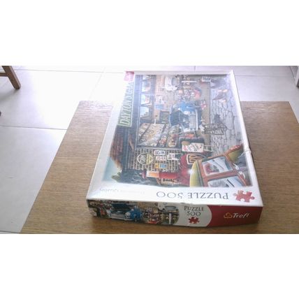 DAYTON'S GARAGE by Hiroyuki Tanikawa Jigsaw Puzzle (500 Piece) Trefl (2018)